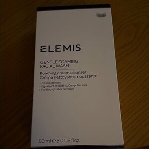 ELEMIS Gentle Foaming Facial Wash - White